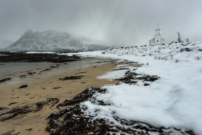 Kirken ved sjøen