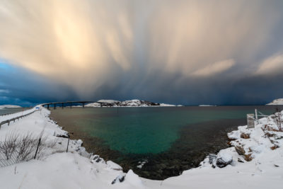 Skyer over Sommerøy