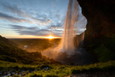 Seljalandsfoss ved solnedgang